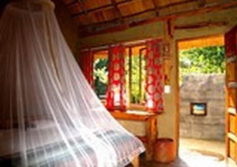 Triton Dive Lodge