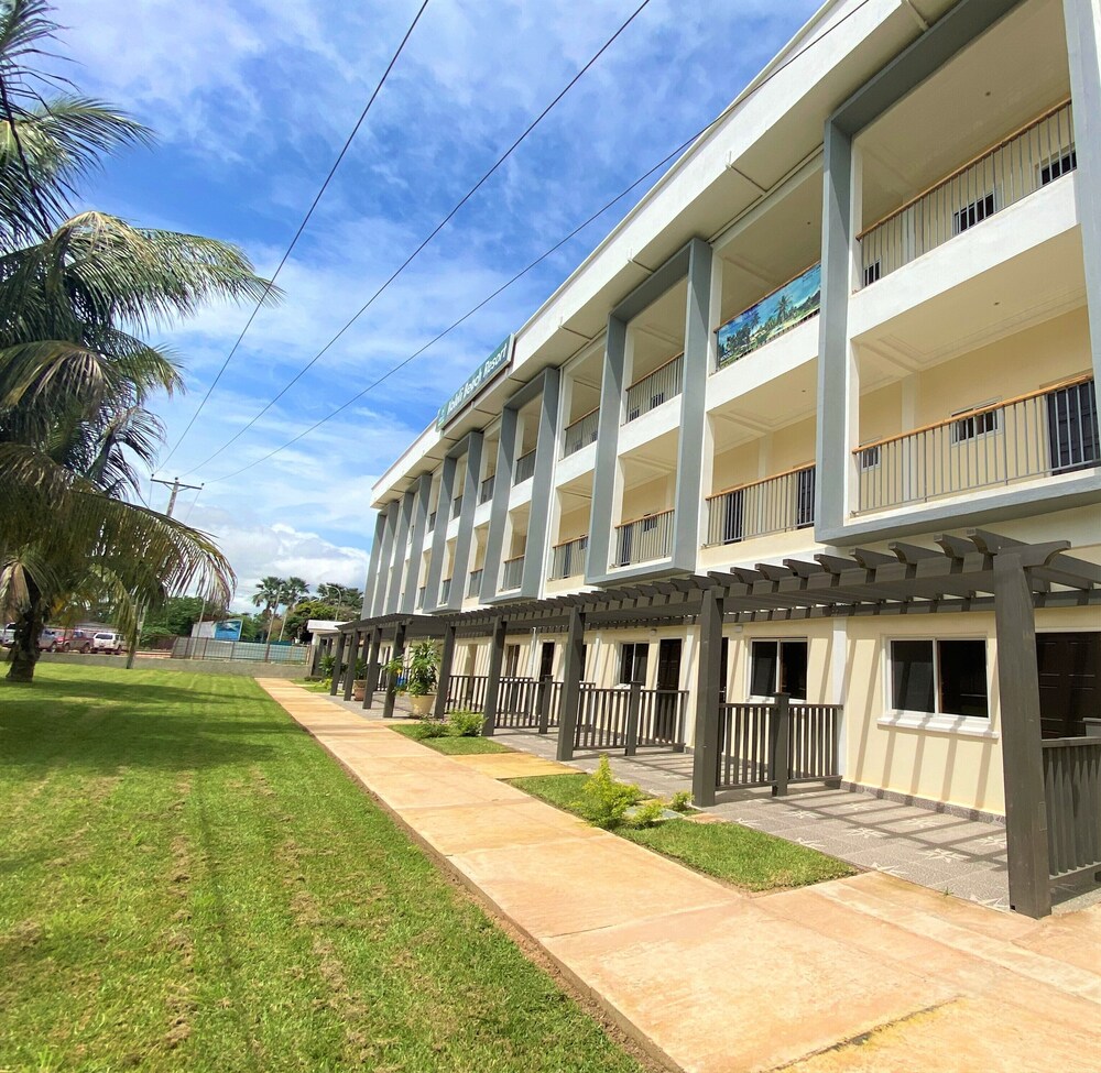 Kololi Beach Resort