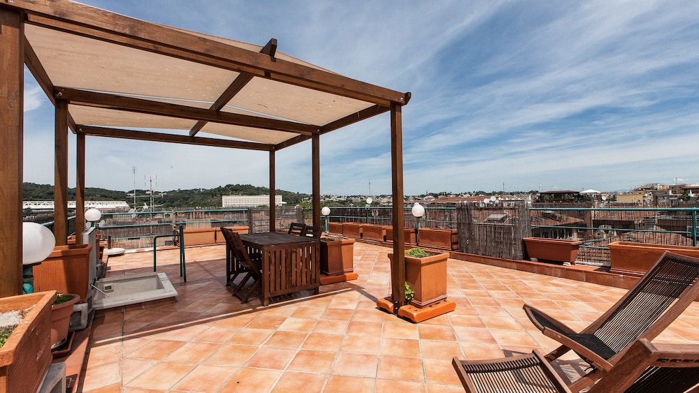 Rental in Rome Maxxi Penthouse