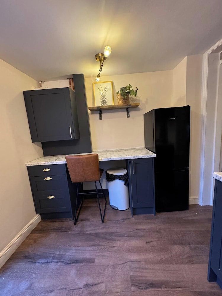Winsford Woodford Cottage - Cozy Retreat