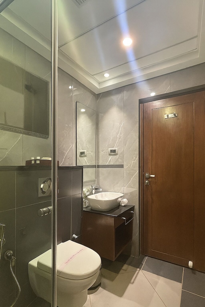 Lance 21 Premium Serviced Apartments