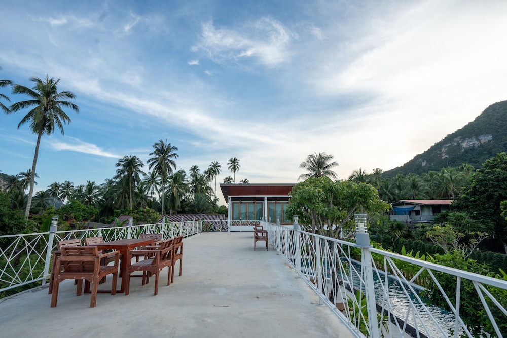 Janpa Resort