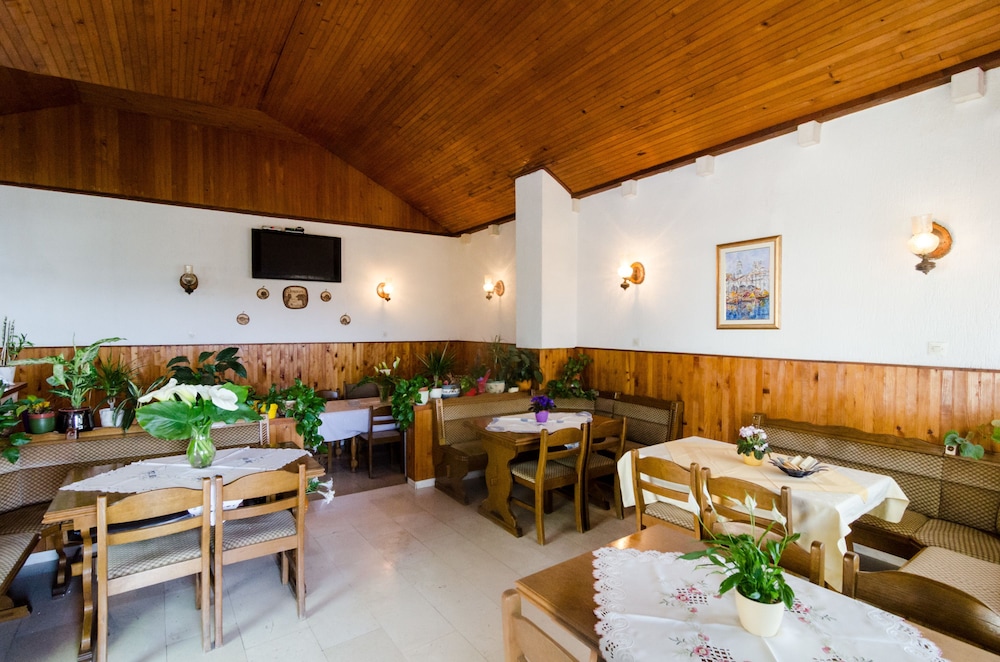Guesthouse Moretić