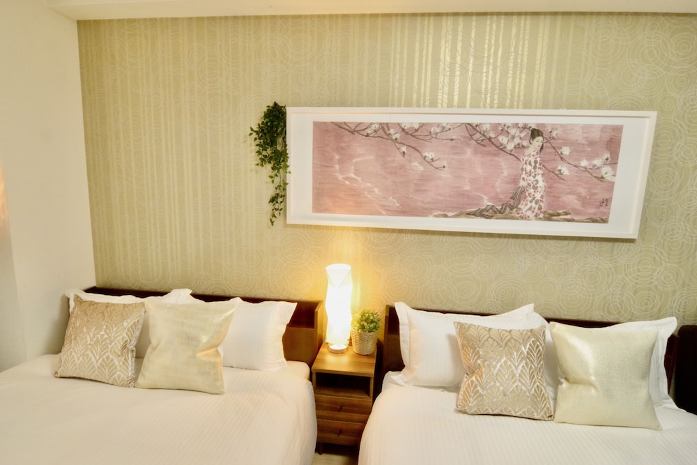 Nipponbashi Art Hotel