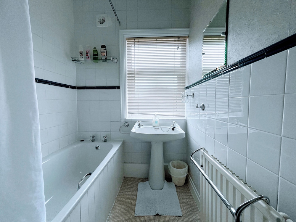 1 Lathom Avenue