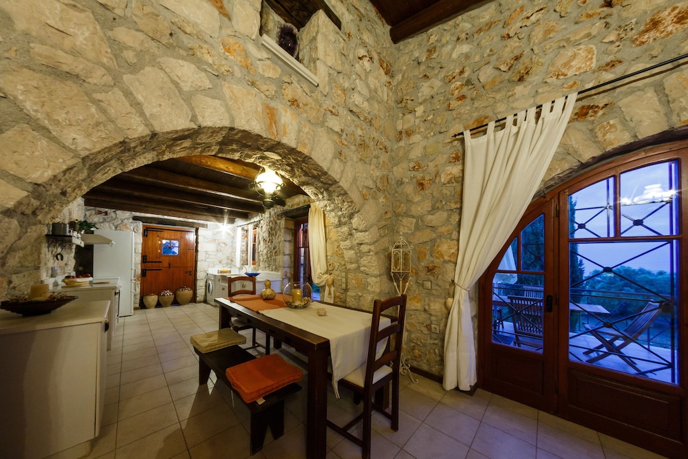 Villa Melite en Zakynthos — kitchen