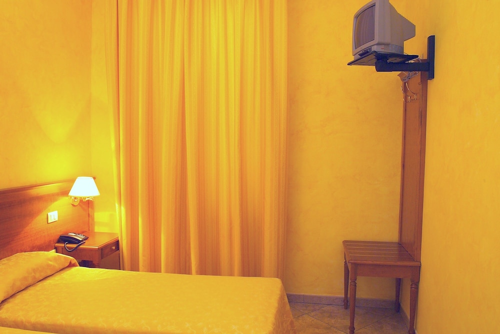 Hotel Kriss-3