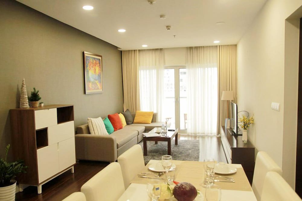 Bayhomes Lancaster Serviced Apartment