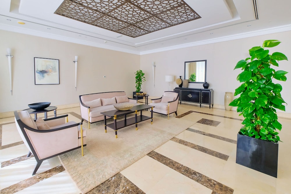 Spacious 1BR Haven for 2 in Al Barsha