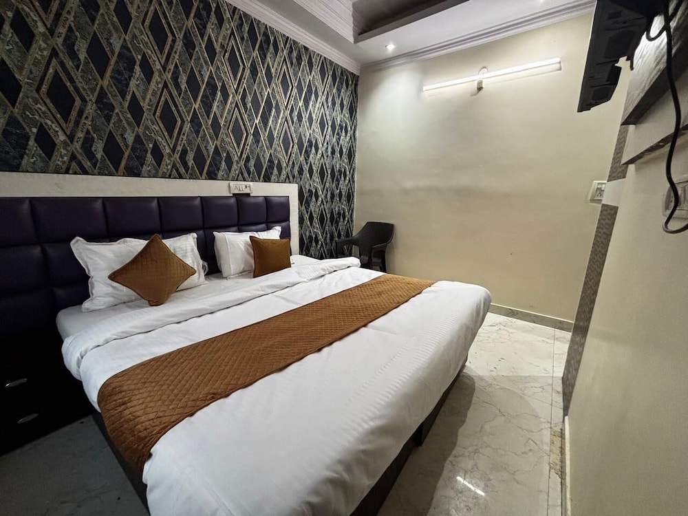 Hotel Akash Continental