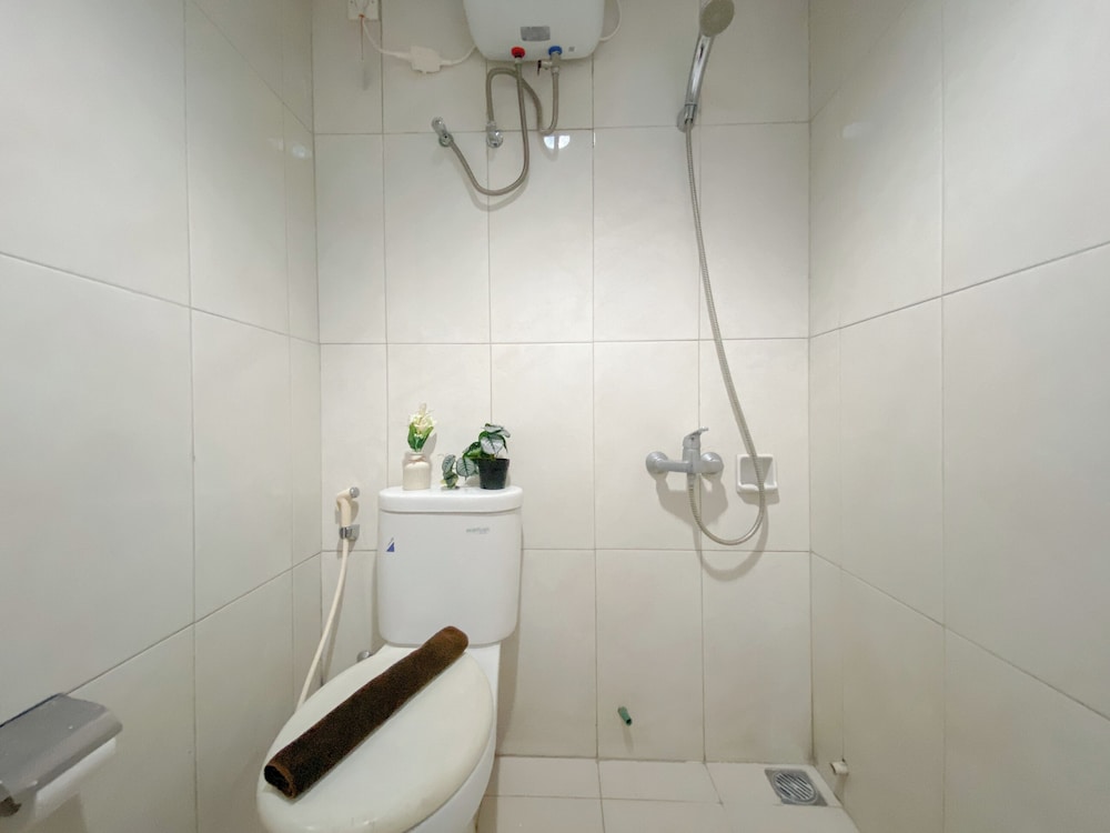 Fully Furnished and Comfortable 2BR Nifarro Park Apartment