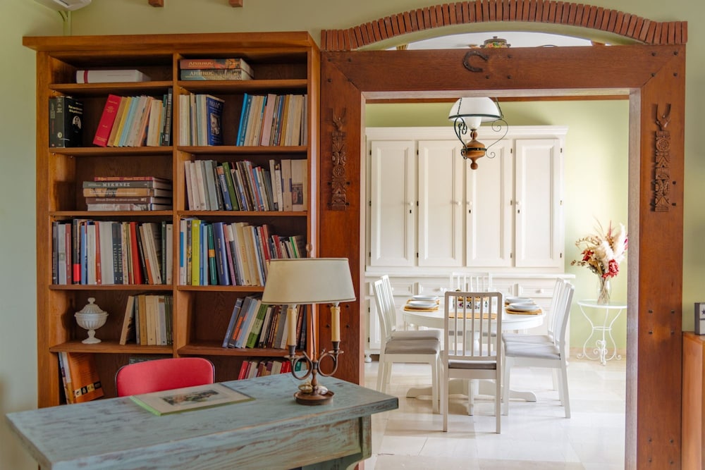 La Belle Villa - Family Retreat Magnificent View
