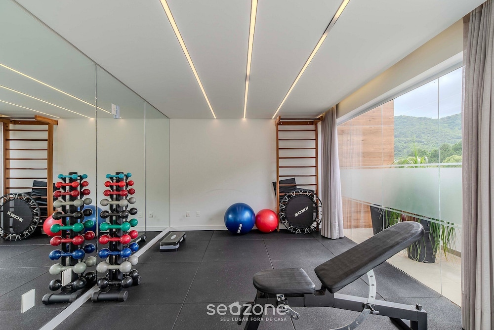 Apartment With Barbecue in Itacorubi Aft0210