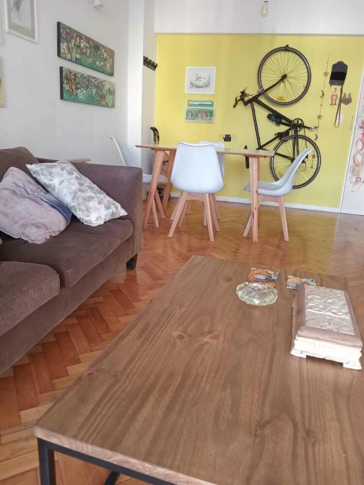 DEPARTAMENTO COMPLETO EN RECOLETA
