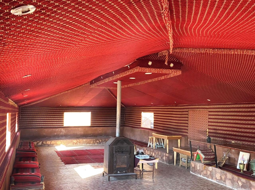 Cozy Tent in Wadi Rum