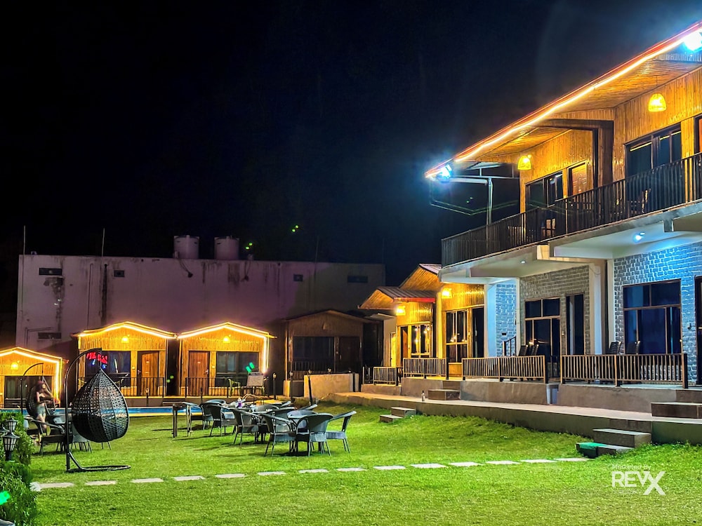 Euphoric Tiger Resort