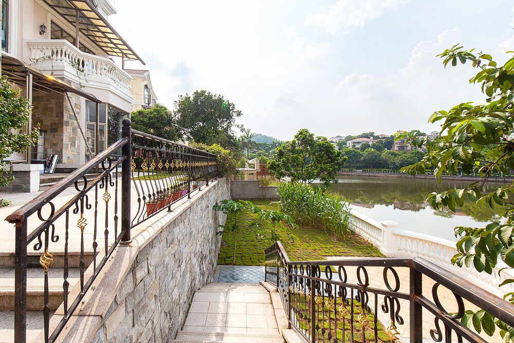 Milake Holiday Villa