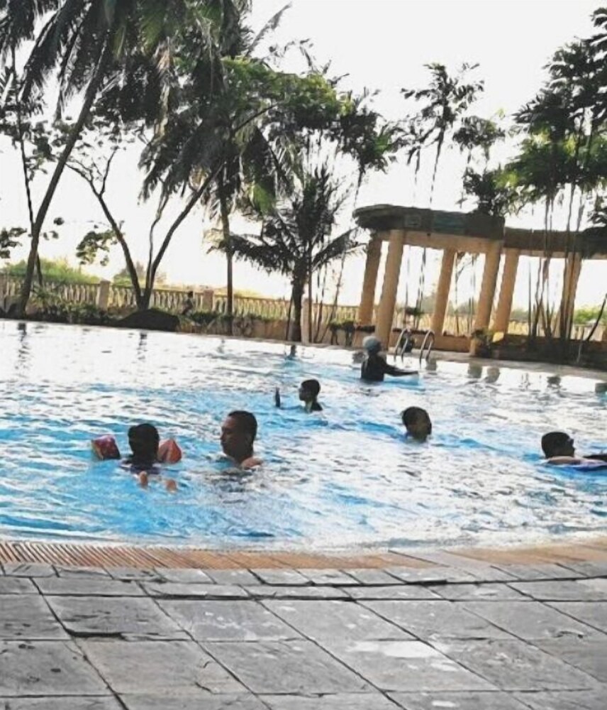 Lagenda Condominium