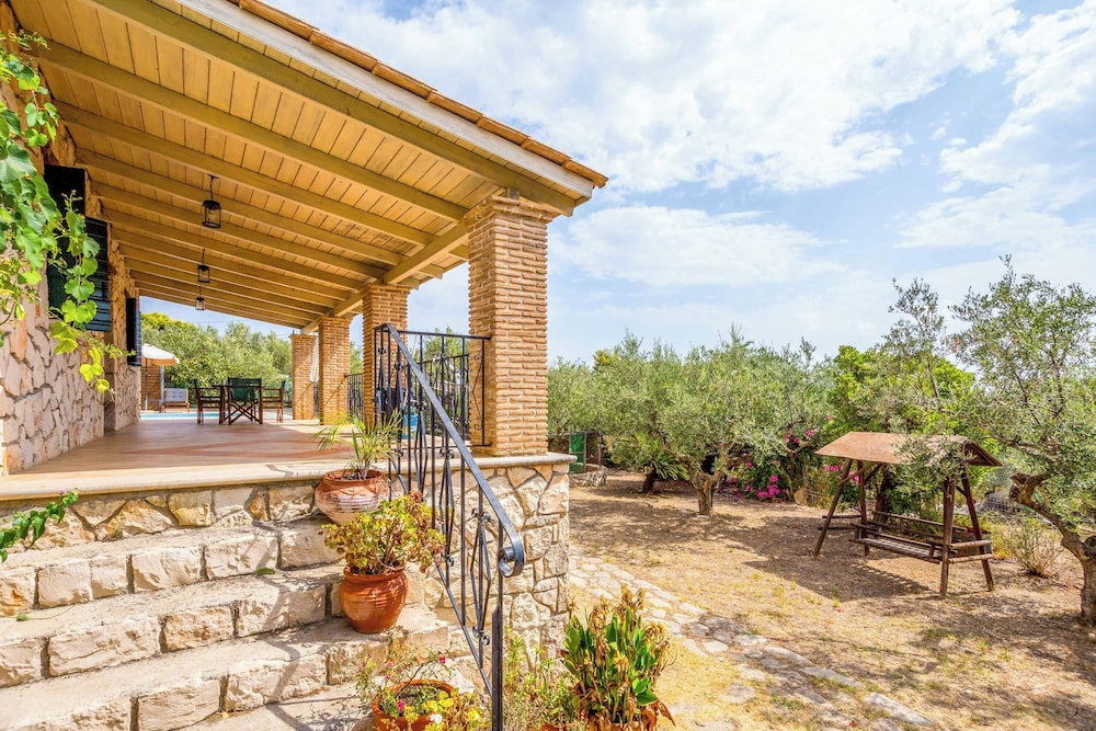 Villa Helona