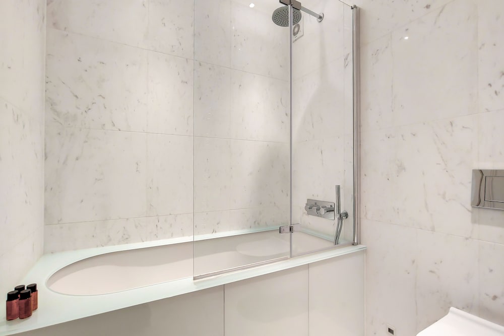 The Knightsbridge Residences