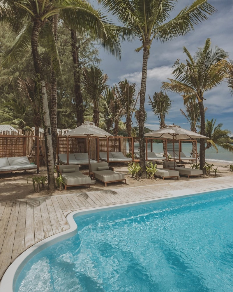 Fabulous 2br Pool Villa Walk to Bangtao Beach and Catch Club