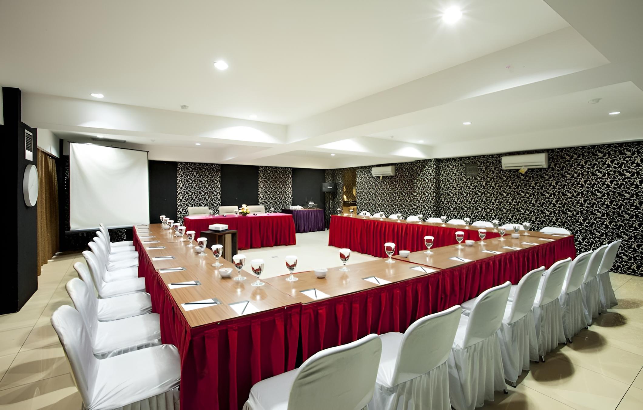 d'Batoe Boutique Hotel