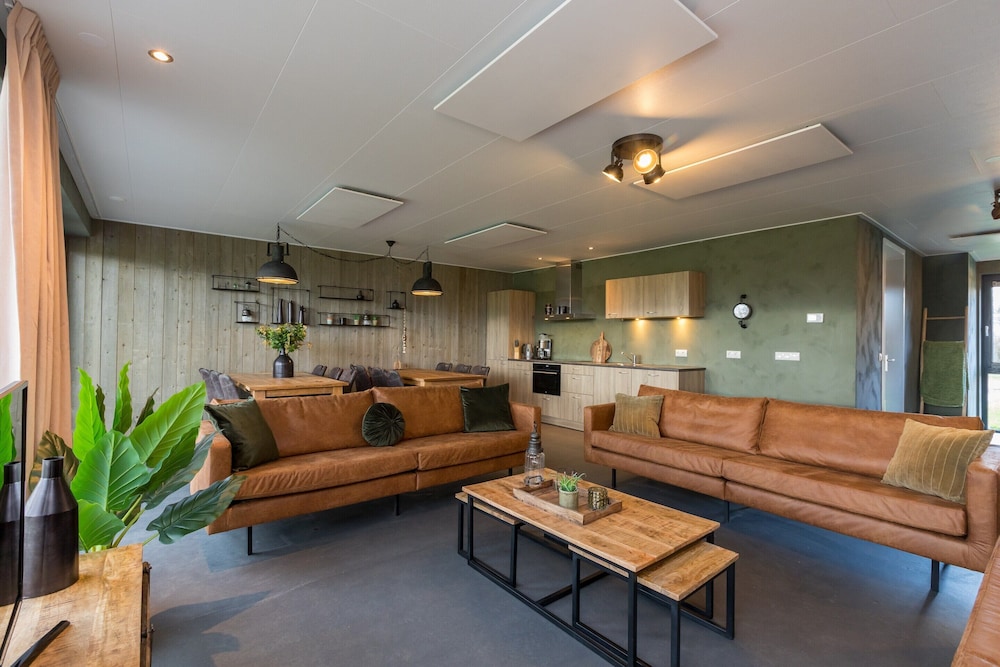 Holiday Home in Schorre Near Beach & Dunes