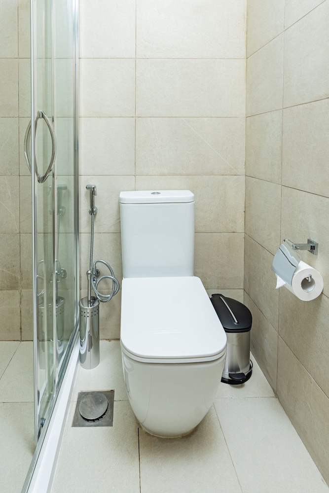 Nasma Luxury Stays - Azizi Riviera 44