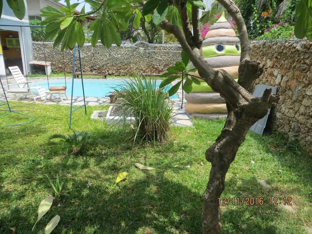 Villa Tuffah 3 Minutes Walk to the Beach Watamu view 5