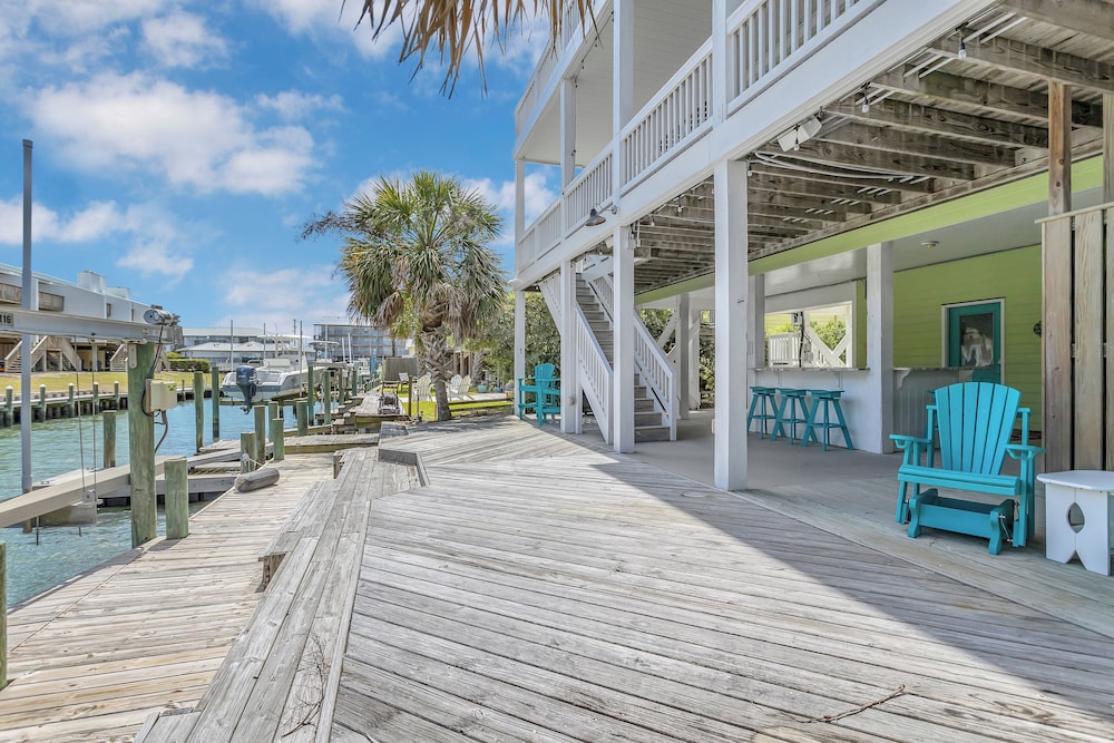 Driftwood by Topsail Realty
