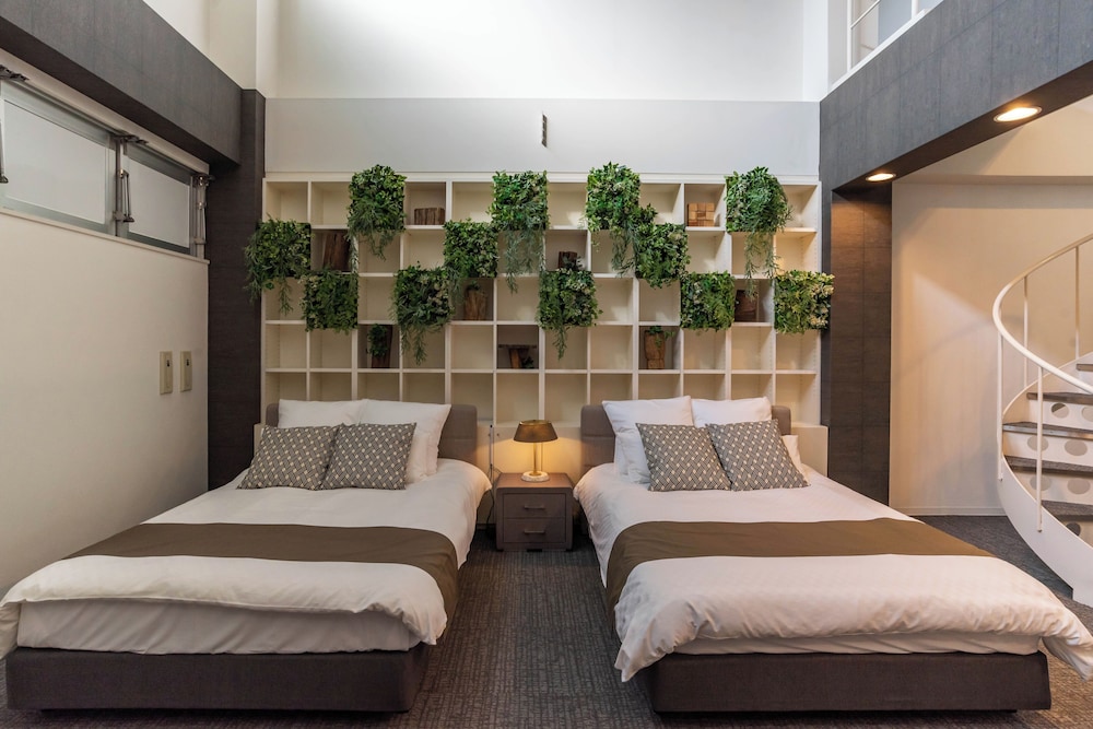 Bijou Suites AI PREMIUM