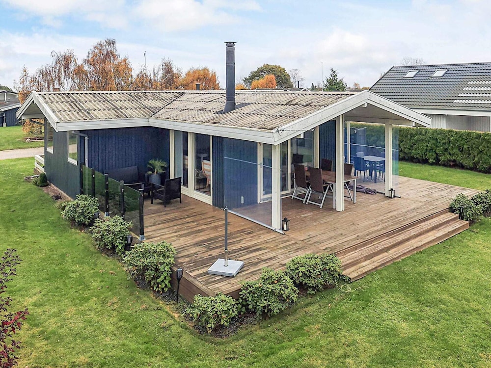 6 Person Holiday Home in Otterup