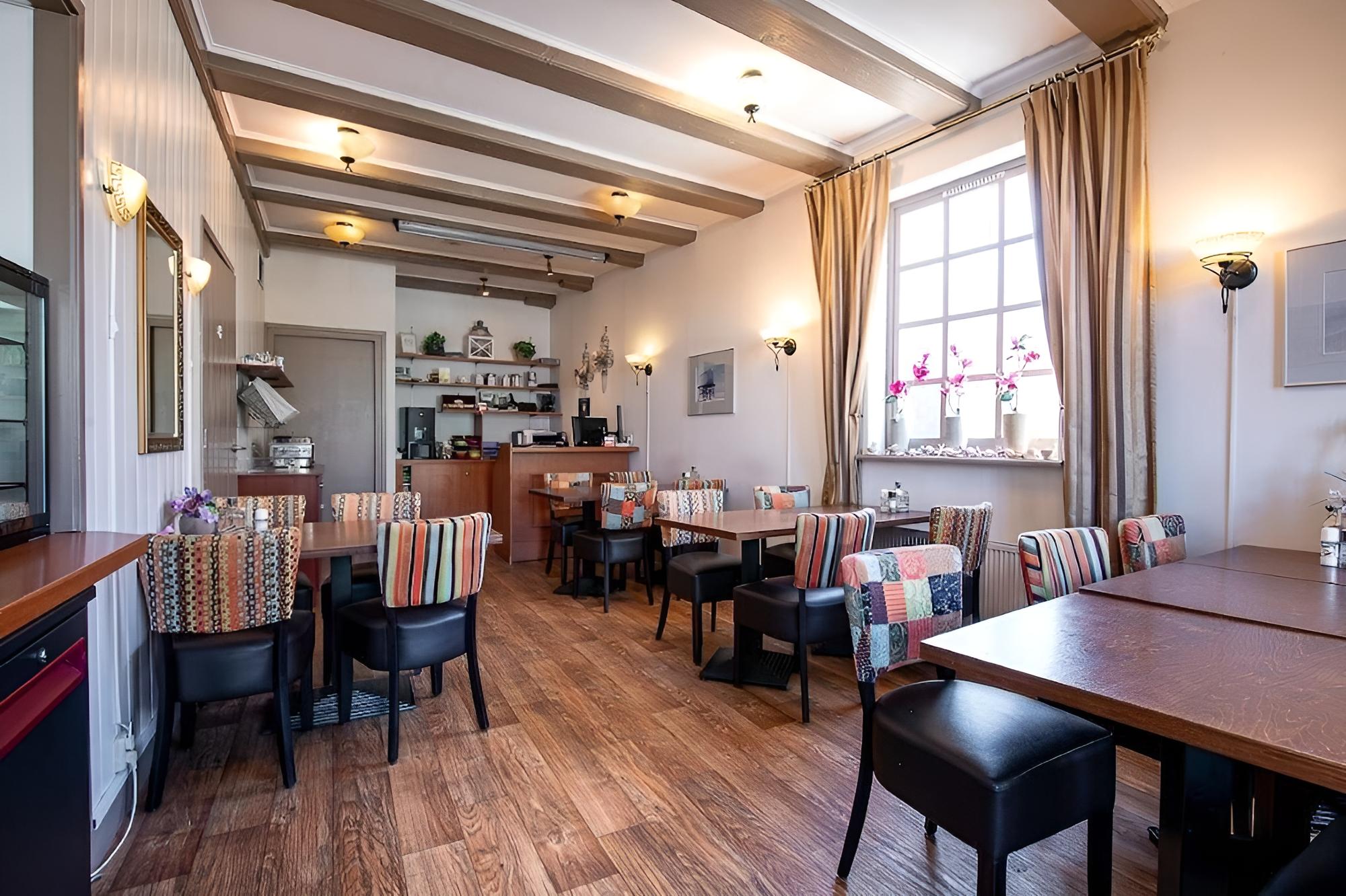 Hotel Almenum Stadslogement Harlingen view 4