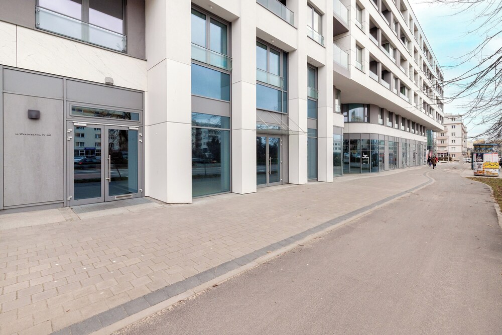 Plac Unii Apartment Gdynia by Renters view 2