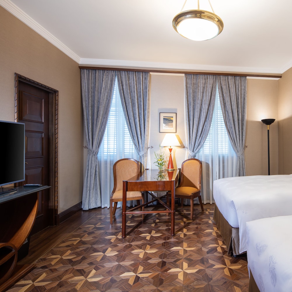 Jin Jiang Hotel 35