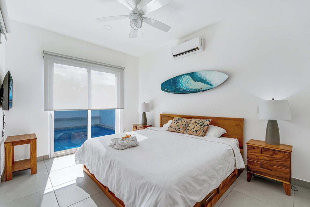 3 min to the Beach Private Pool Villa