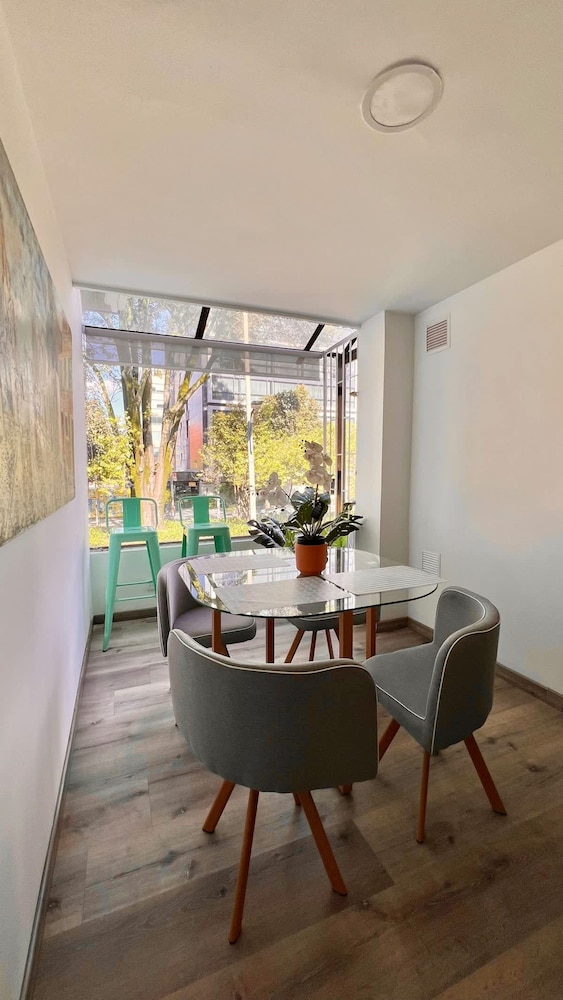 Bright 2BR in Parque de la 93