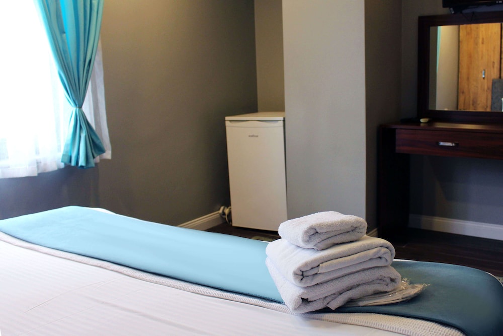 Big Life Otel - Image 15