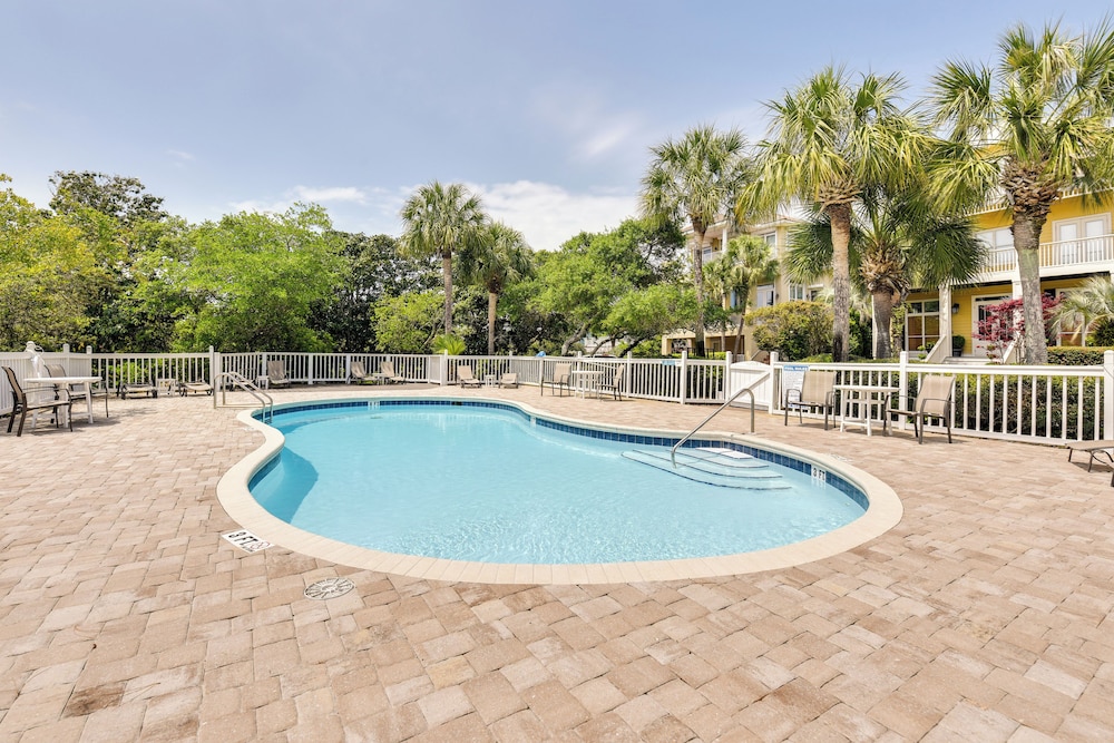 Walk to Gulf: Charming Santa Rosa Beach Duplex!