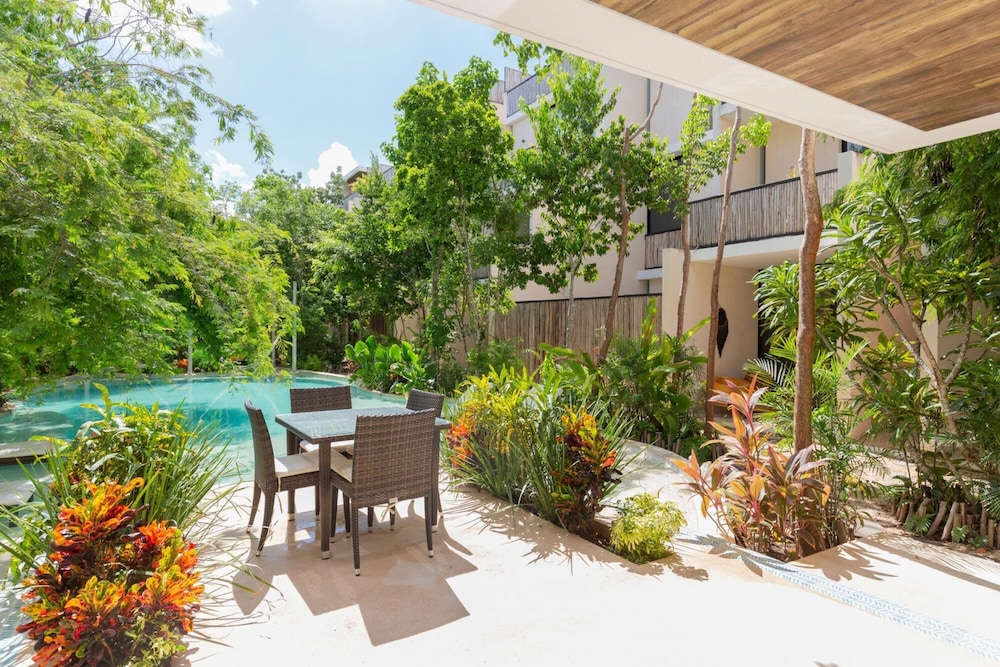 Luxurious Apartment in Lovely Complex With Dreamy Gardens Yoga Terrace Hammocks Swimming Pool