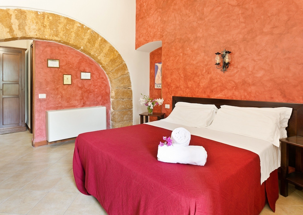 Castelvetrano Vacations - Case di Latomie Agriturismo - Turismo Rurale - Property Image 2