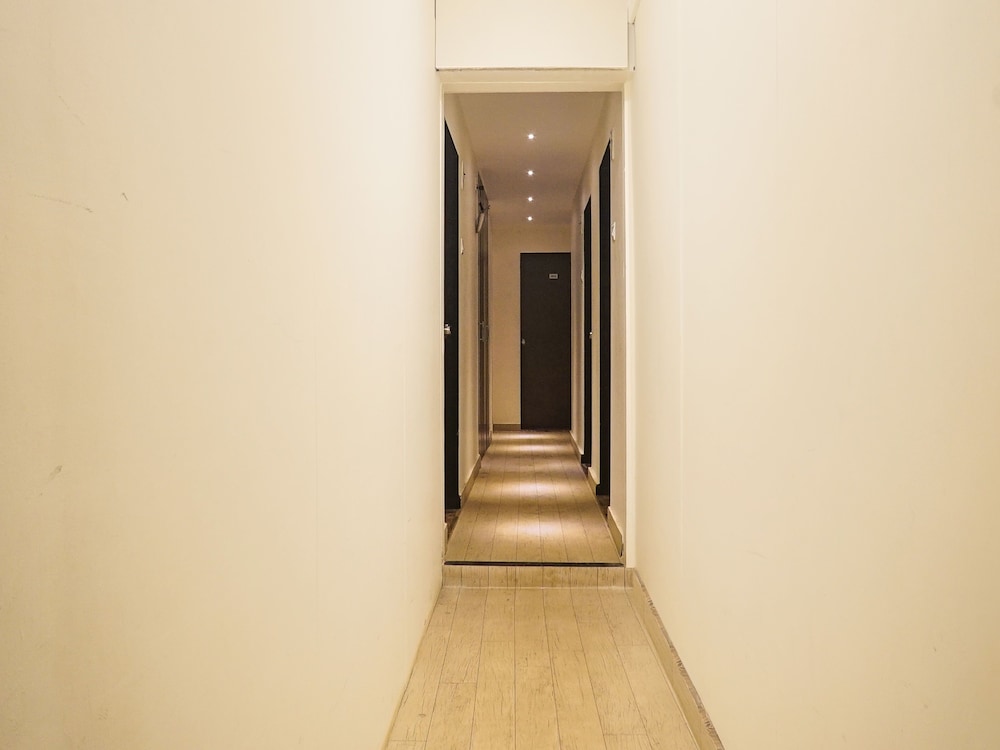 OYO 12529 Hotel Sunrise Regency