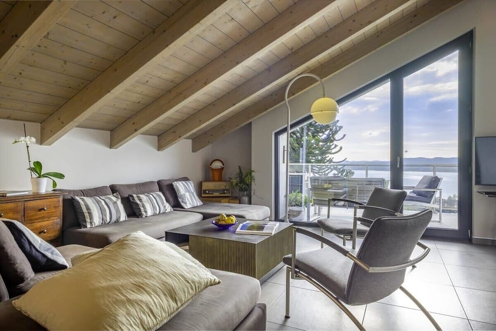 Family Friendly Italian Lakes Holiday Rental With Pool