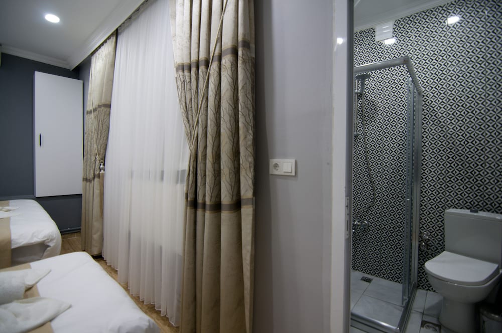 Istanbul Palace Otel - Image 79