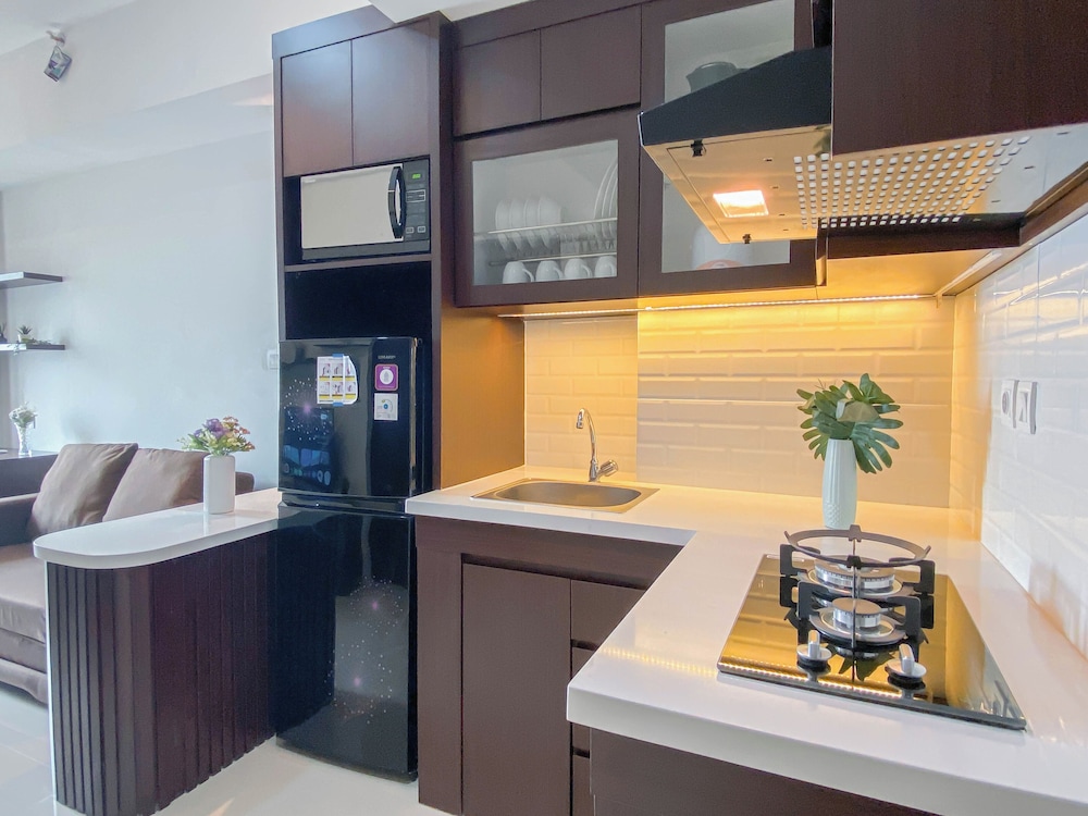 Modern 2Br At Vasanta Innopark Apartment