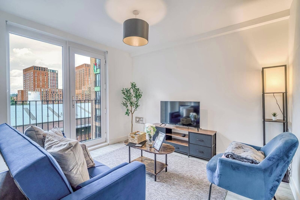 Salford Duplex Apartment - Near City Center