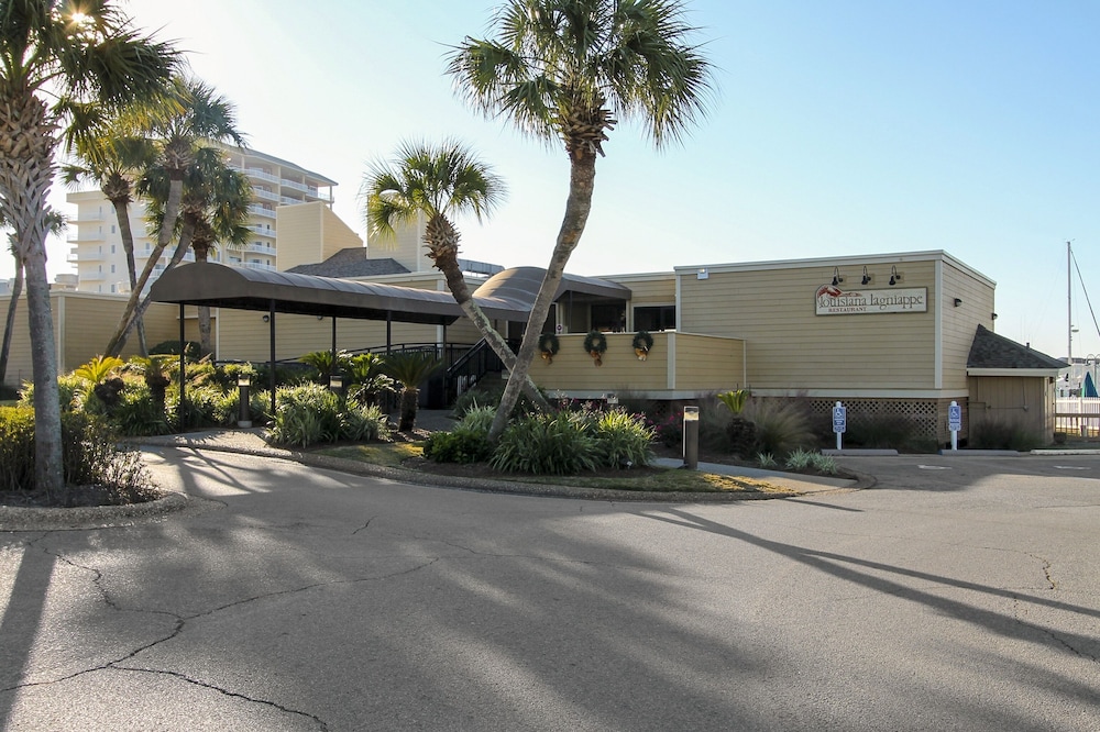 Sandpiper Cove 1074 1 Bedroom Condo by RedAwning