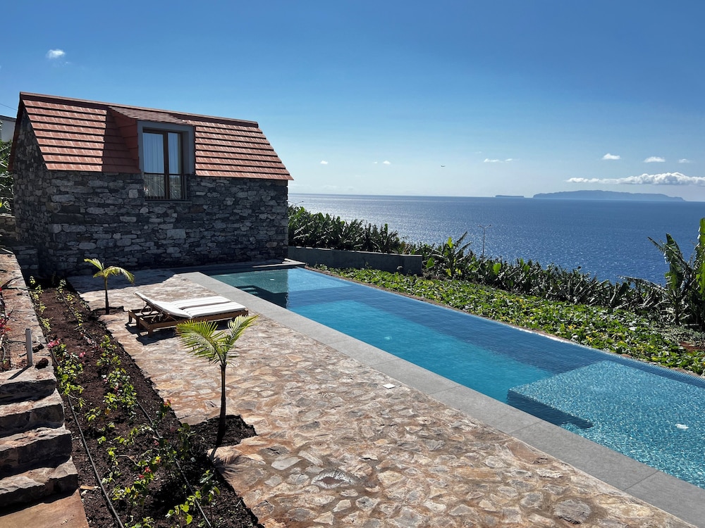 CASAS DO LARANJO- Cottages Infinity Pool