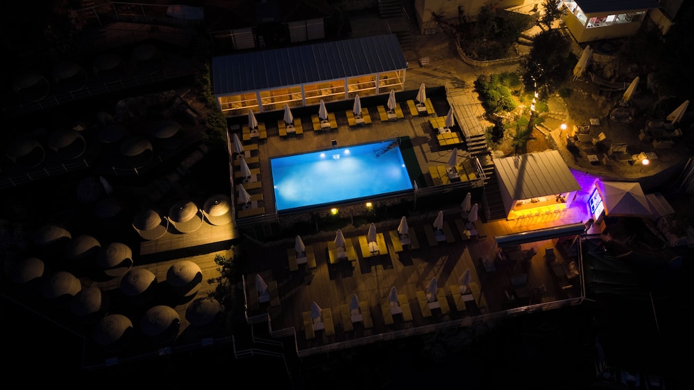 Greenbeach Otel - Image 112