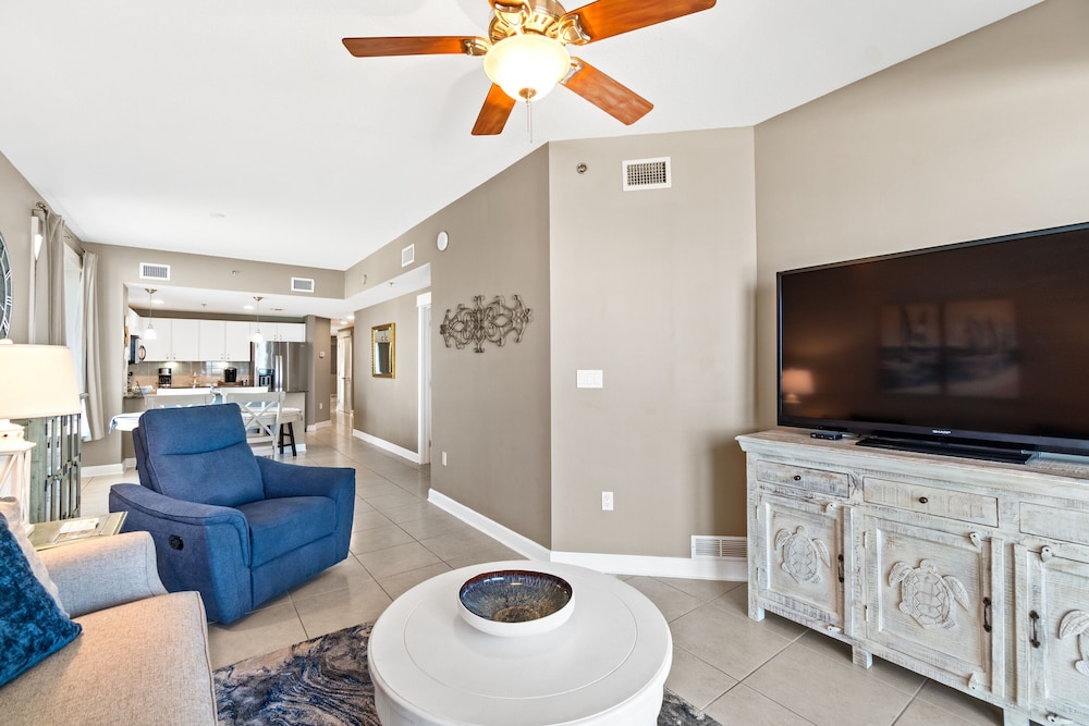 Grand Panama Beach Resort by Panhandle Getaways